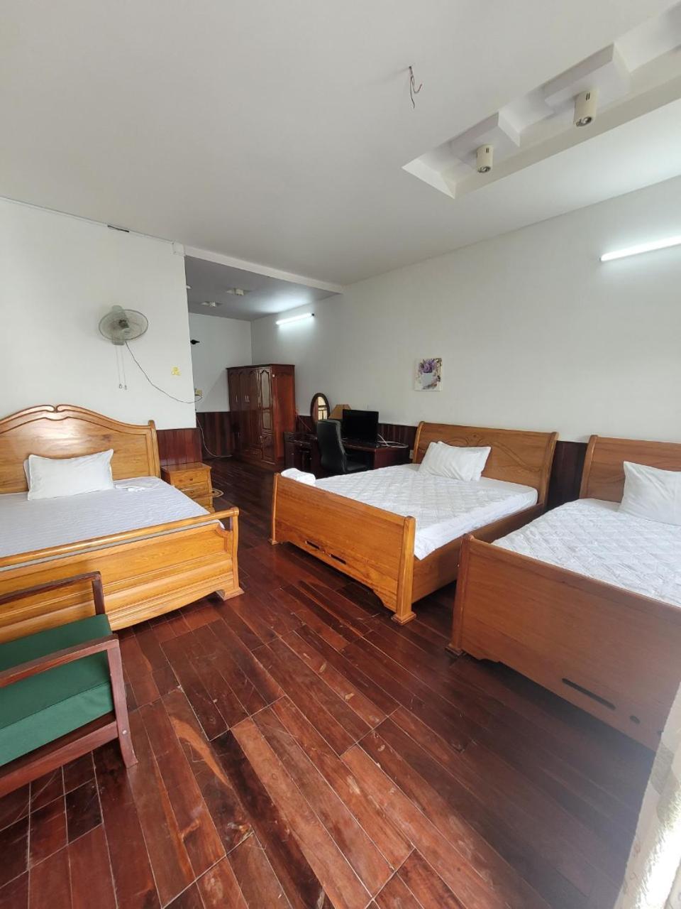 Hostel Ngoc Lien Tuy Hoa Eksteriør billede