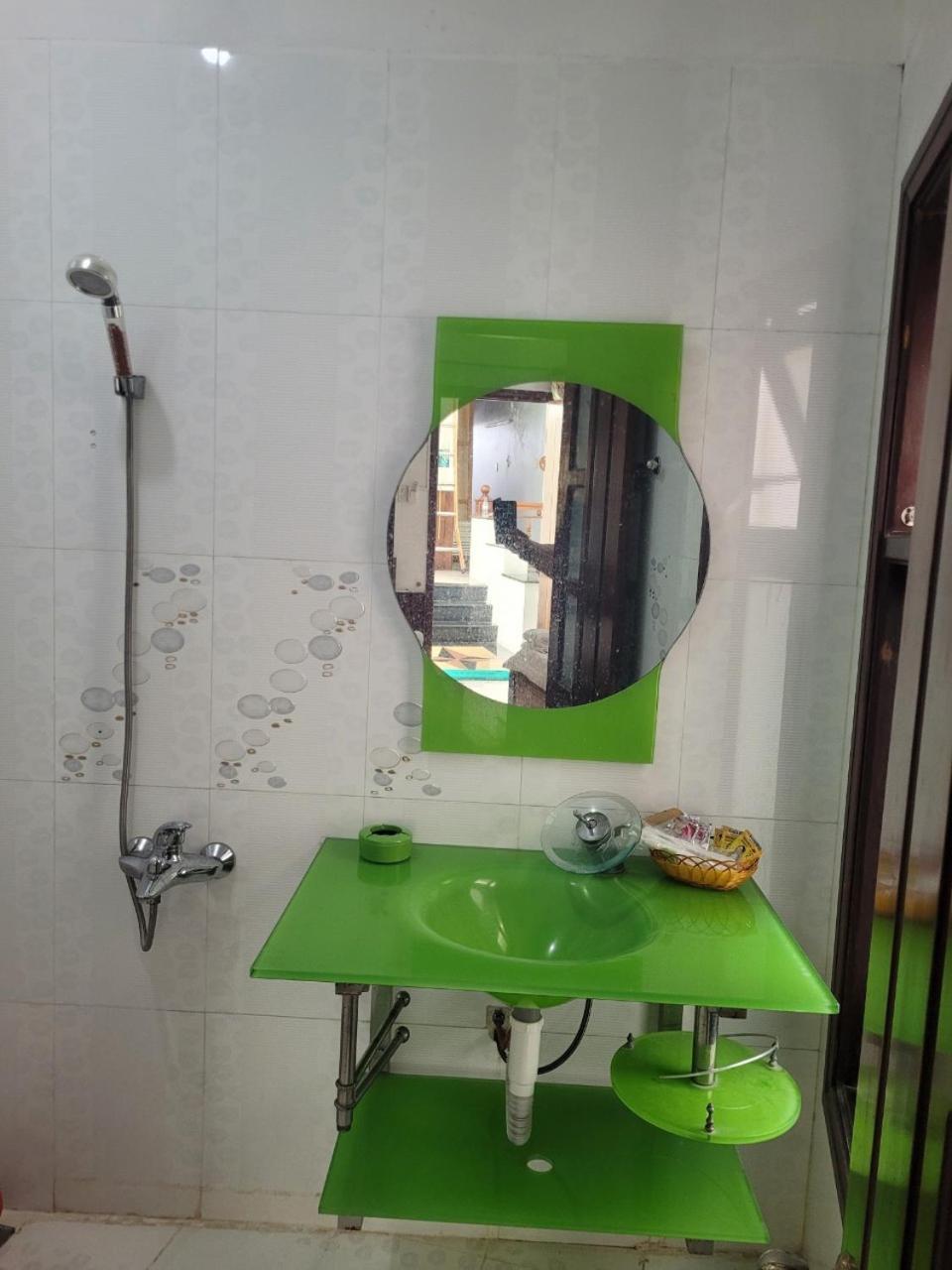 Hostel Ngoc Lien Tuy Hoa Eksteriør billede